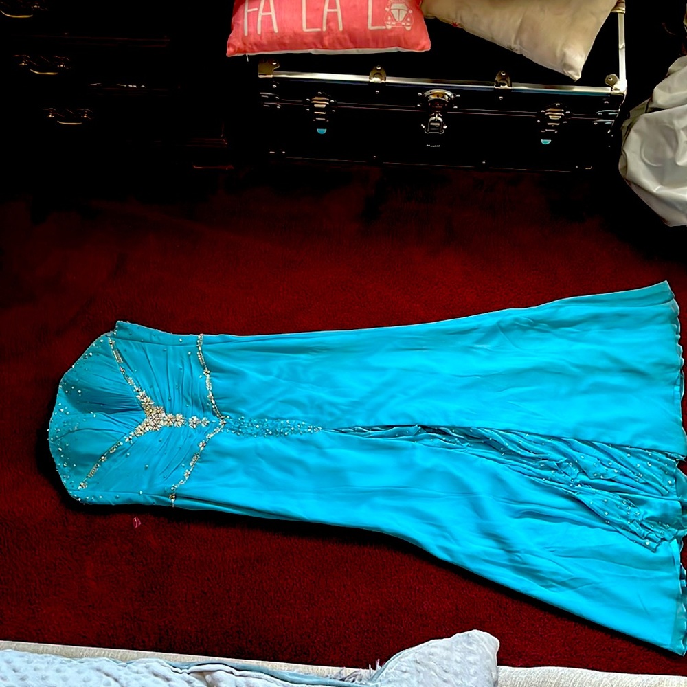 Tiffany designs prom dress